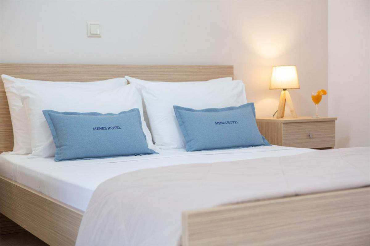 Menes Hotel Geni  Екстер'єр фото